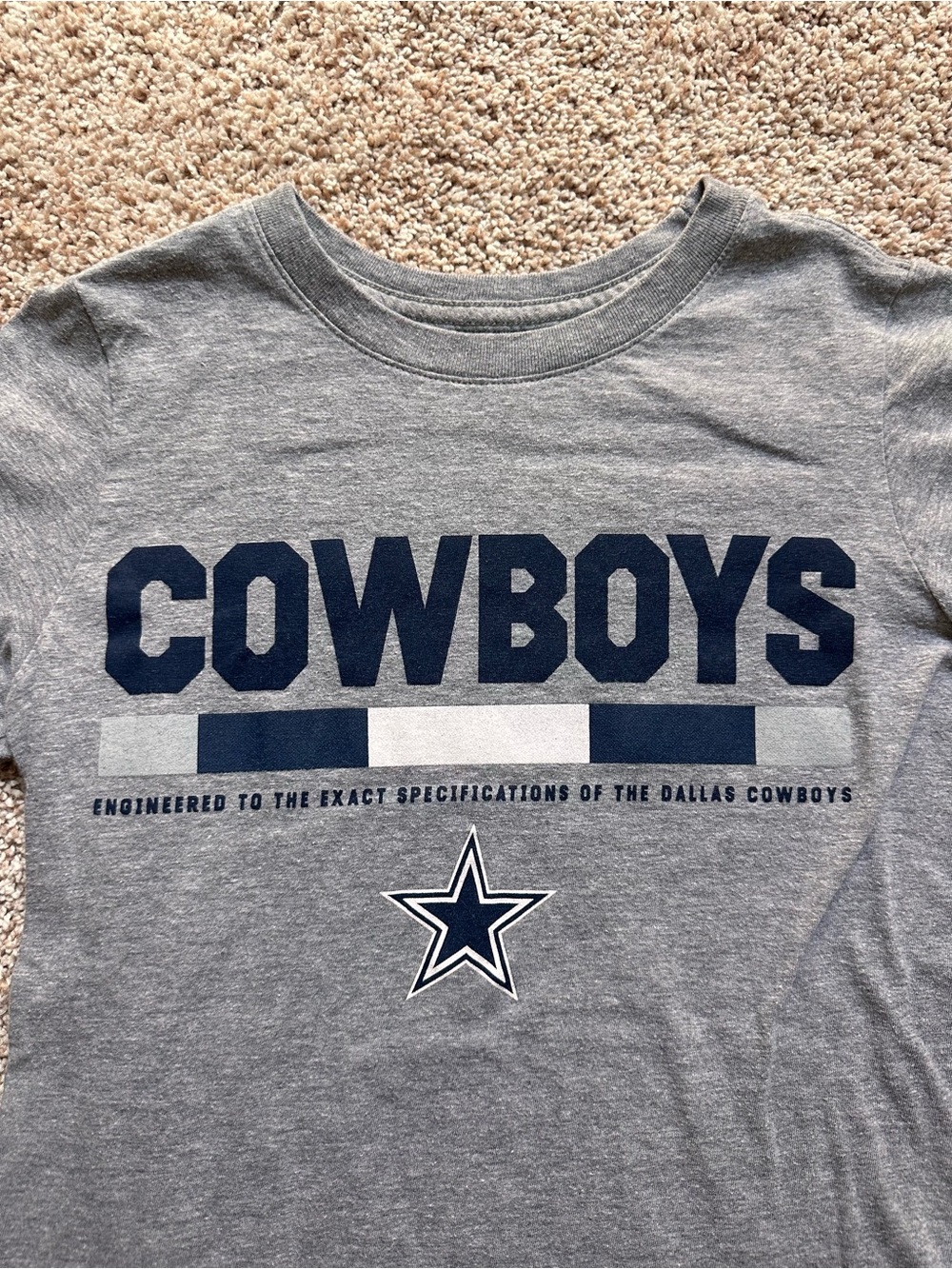 Dallas Cowboys Nike Gray Graphic Tee Shirt Boys Size Medium